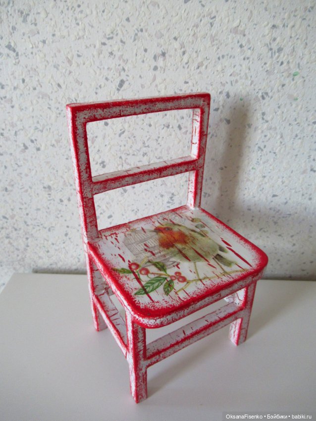 Стульчик для куклы в технике декупаж (фото 3)