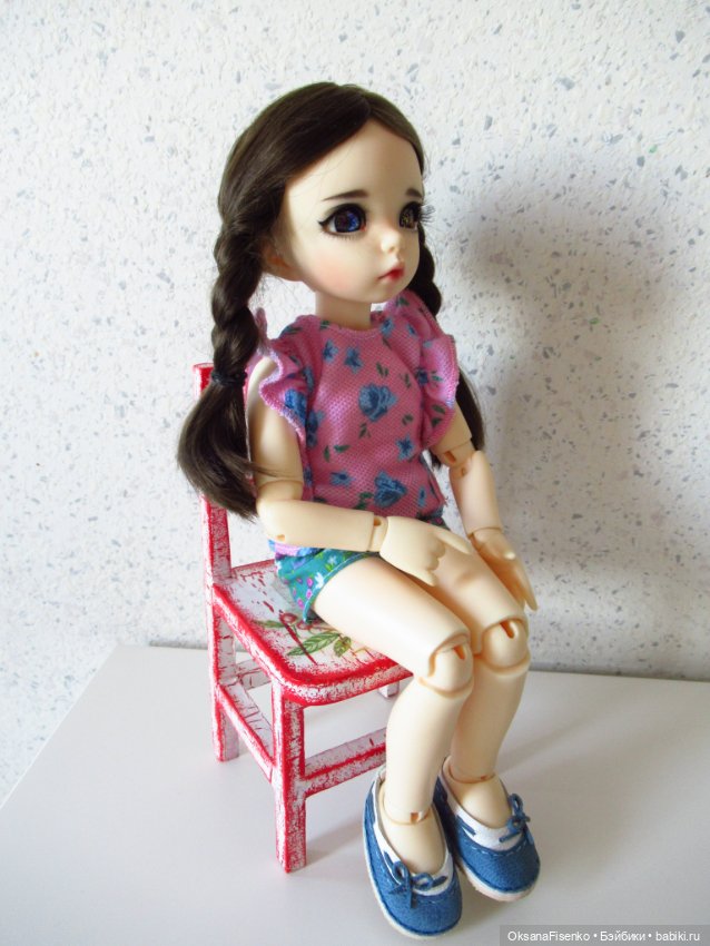 Стульчик для куклы в технике декупаж (фото 5)