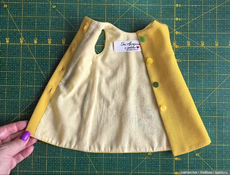 Платье желтое Бабочка для кукол готц или других 45-55 см. Роспись акрилом (фото 5)