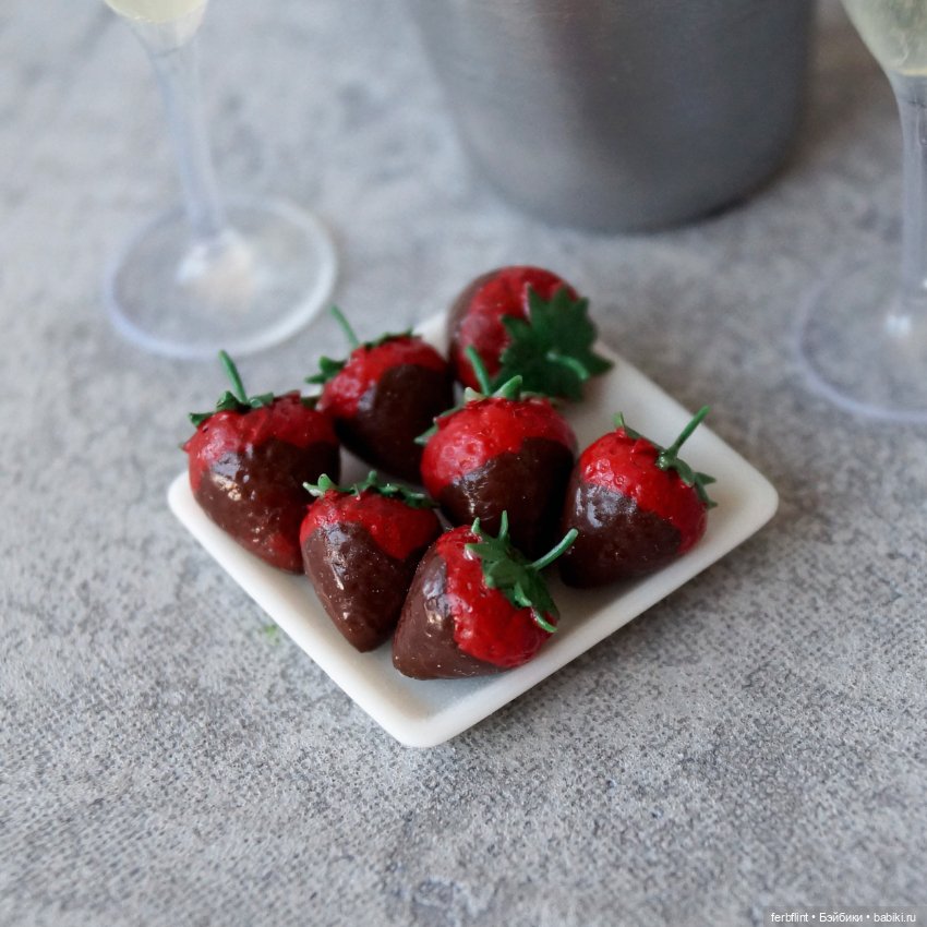 Набор "Шампанское" №4 в масштабе 1:6 (фото 2)