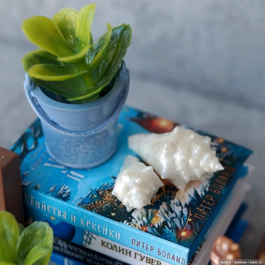 Набор для стеллажа №7 в масштабе 1:6 (фото 7)