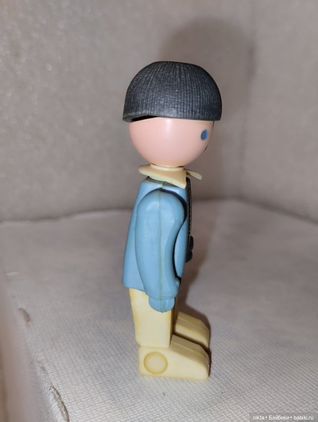 Человечек из колкого пластика (фото 2)