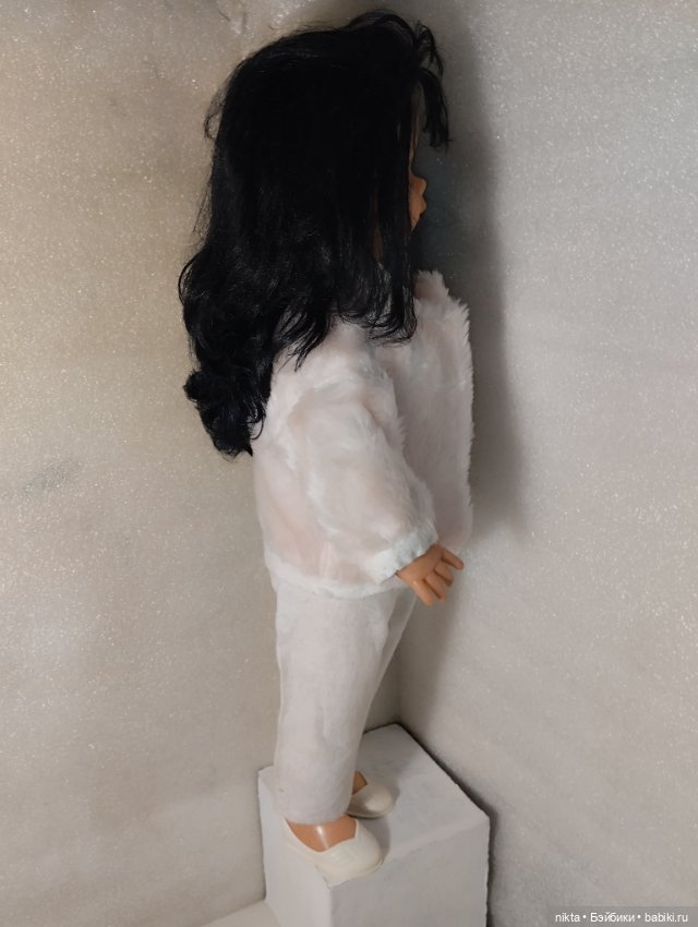 Кукла ГДР Жгучая брюнетка (фото 2)