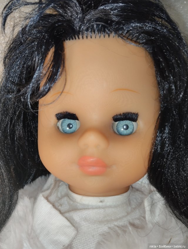 Кукла ГДР Жгучая брюнетка (фото 3)