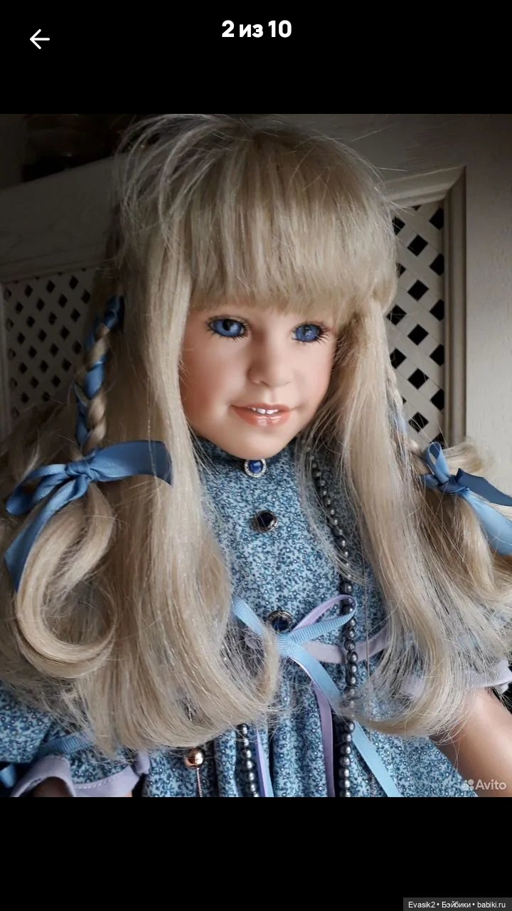 Коллекционная виниловая кукла