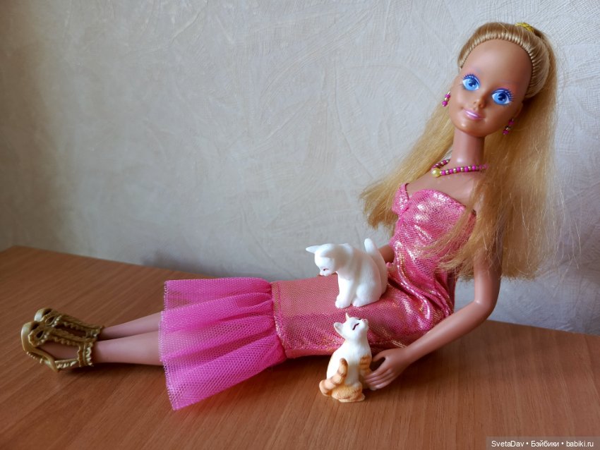 Журнал Барби мода 1994 года и статуэтки котики (фото 9)