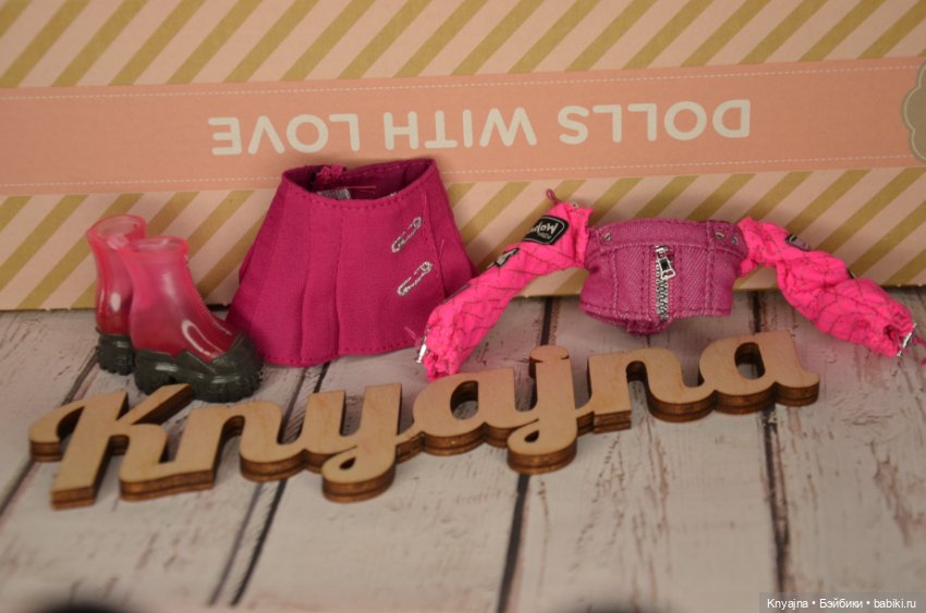 Новый аут Пинки Rainbow High (Shadow High) новый (фото 2)