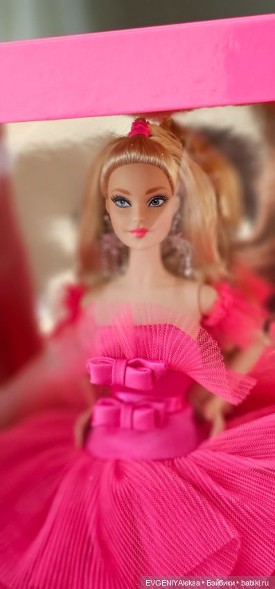 Лимитированная Barbie Pink, Золото, коллекционная, GTJ76, Pink Collection Barbie (фото 6)