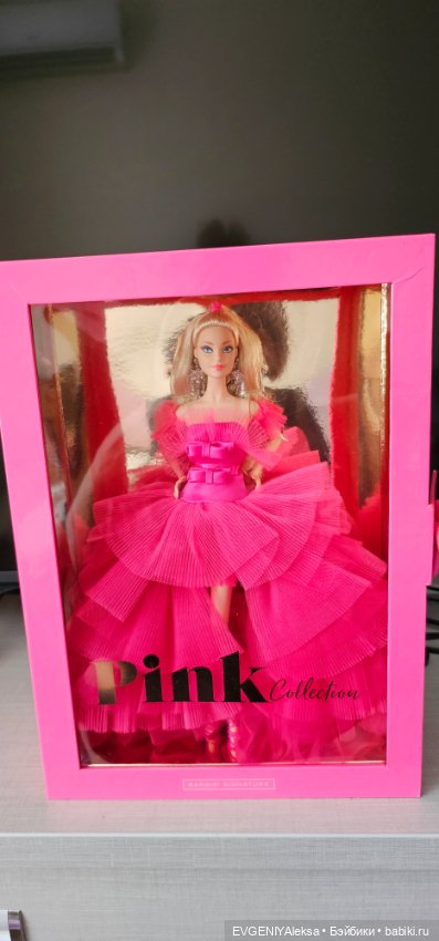 Лимитированная Barbie Pink, Золото, коллекционная, GTJ76, Pink Collection Barbie (фото 2)