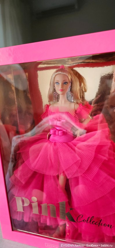 Лимитированная Barbie Pink, Золото, коллекционная, GTJ76, Pink Collection Barbie (фото 3)