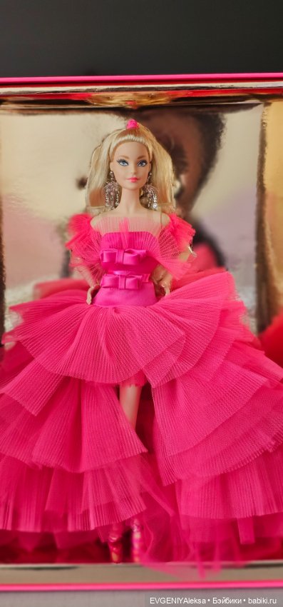 Лимитированная Barbie Pink, Золото, коллекционная, GTJ76, Pink Collection Barbie (фото 8)