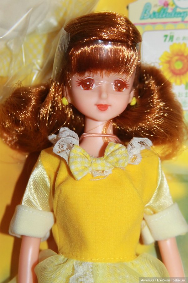 Винтажная Дженни из второй серии Calendar Girl 1998 Birth Flower — Sunflower (фото 4)