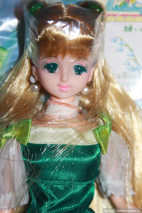 Винтажная Дженни из второй серии Calendar Girl 1998 Birth Flower — May (фото 4)