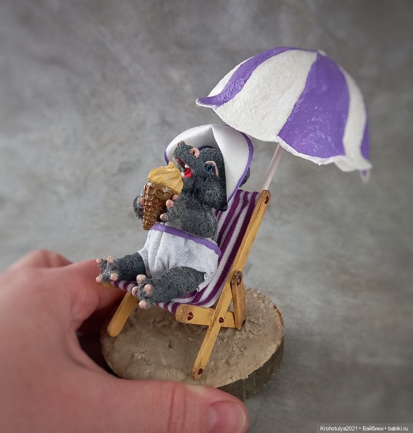 Бегемотик на пляже — Авторские игрушки