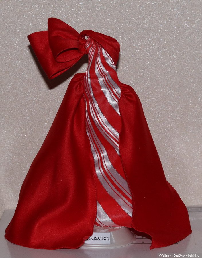 Платье Holiday Barbie Doll 2019