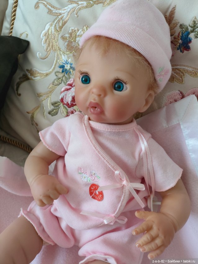 Нежнейшая интерактивная зефирка Эштон Дрейк