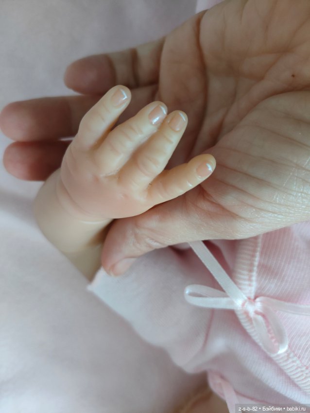 Нежнейшая интерактивная зефирка Эштон Дрейк (фото 4)