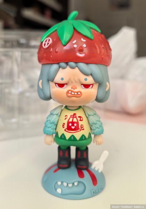 Фигурки фрукты из серии Odd town (фото 4)