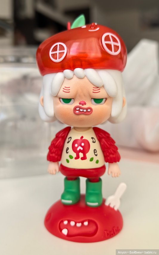 Фигурки фрукты из серии Odd town (фото 2)