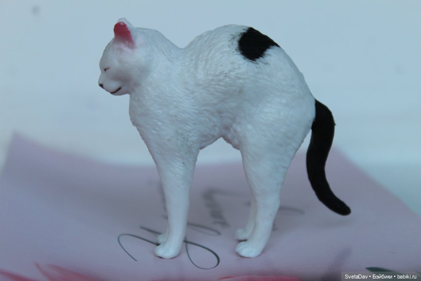 Журнал Барби мода 1994 года и статуэтки котики