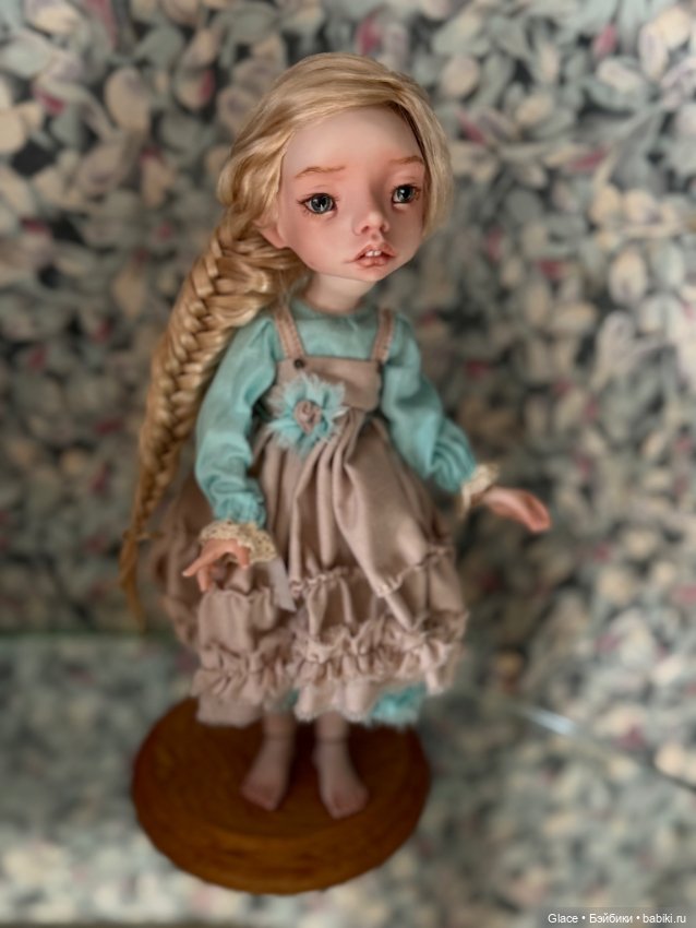 Авторская фарфоровая шарнирная Ягодка Т. Трифоновой (фото 2)