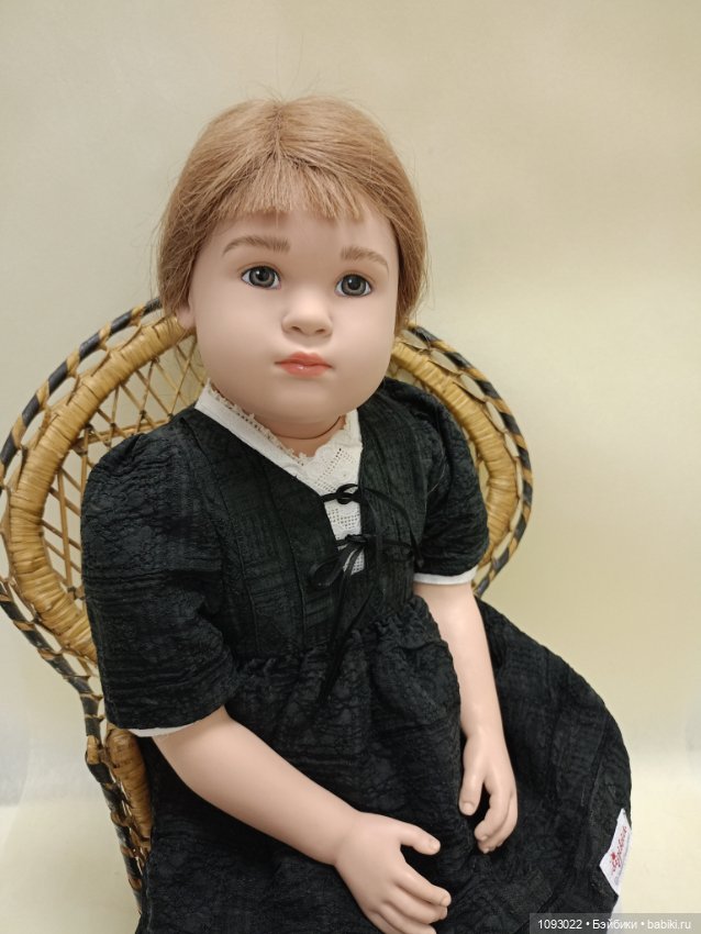 Виниловая кукла Sigikid от Sabine Esche