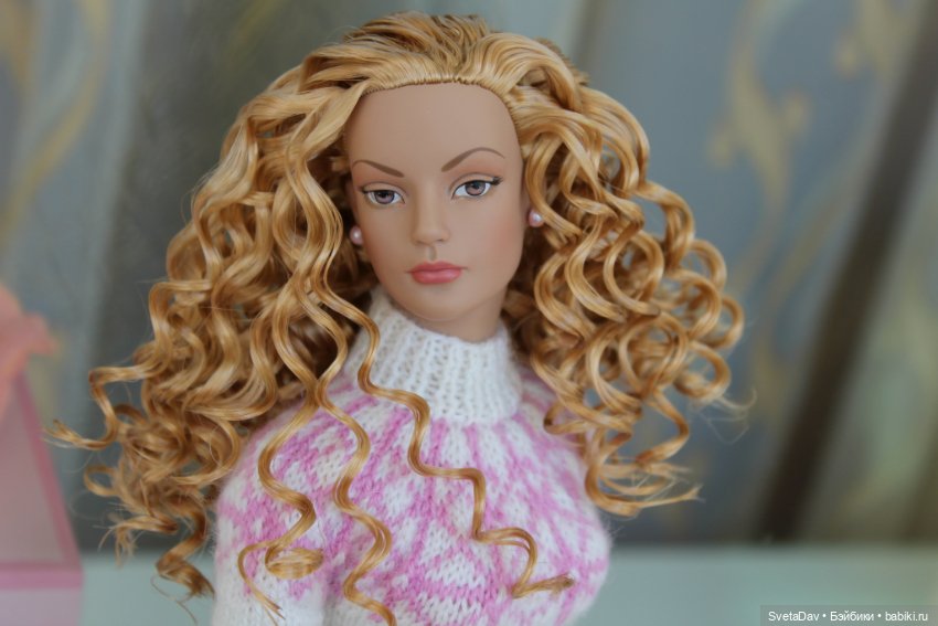Кукла Роберта Тоннера Сидней Тonner Ready-to-Wear Sensational Sydney (Blonde) (фото 8)