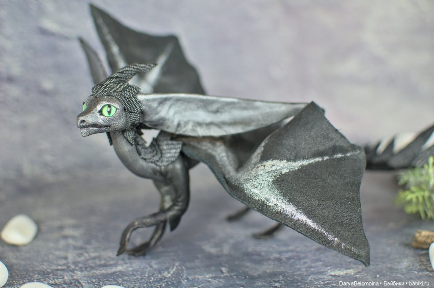 Дракон серебристо-черный — Авторские игрушки (фото 4)