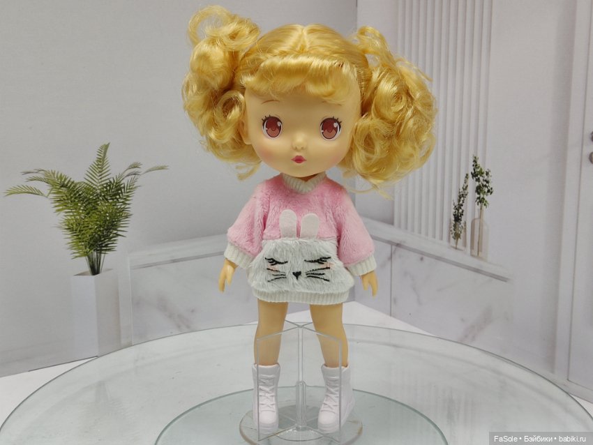 Китайская виниловая куколка pinkneon (фото 3)