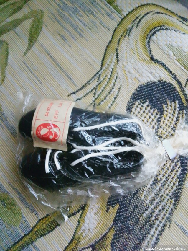 Игрушка, кукла, сувенир ГДР ботинки, бутцы (фото 3)