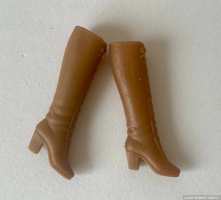 Винтажные сапоги барби — Обувь для кукол