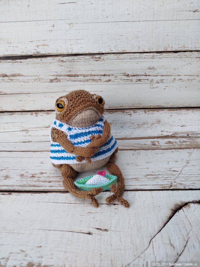 Жабка Пиппа в тельняшке — Авторские игрушки