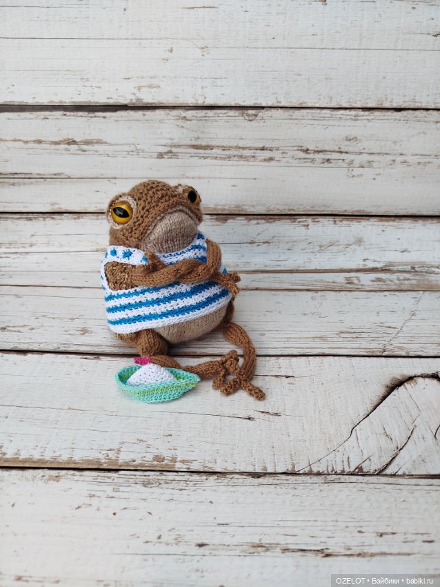 Жабка Пиппа в тельняшке — Авторские игрушки (фото 3)