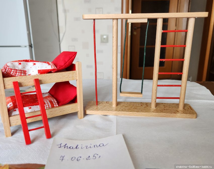Мебель для маленьких куколок (фото 3)