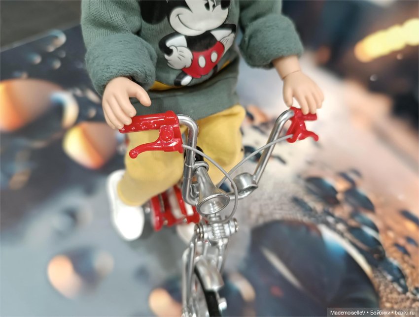 Велосипед двухколесный — Коляски