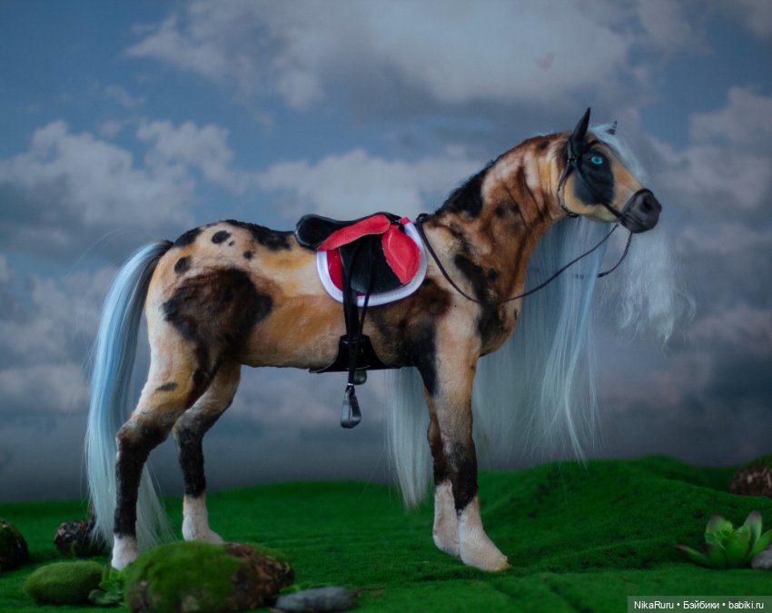 Лошадь для Барби, подвижная в смешанной технике, конь формат 1/6 (фото 5)