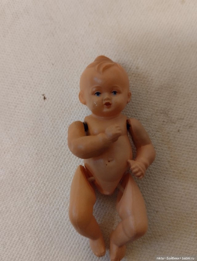 Целлулоидный мини пупсик ГДР
