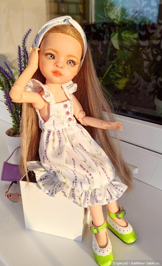 Летний сарафан для кукол Паола Рейна
