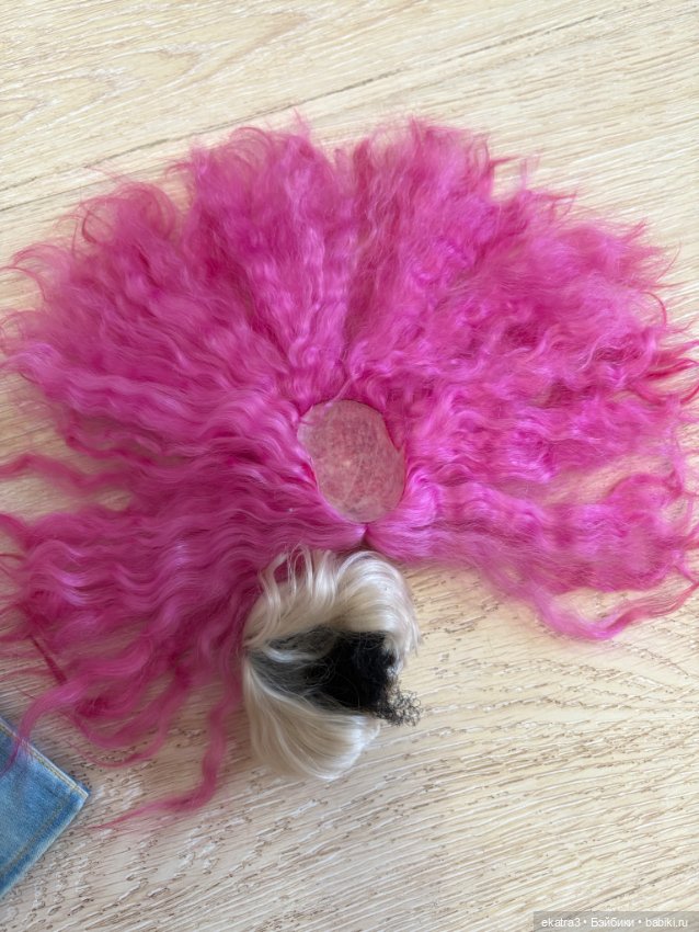 Лот одежды и париков для Софьи 42 см (фото 5)