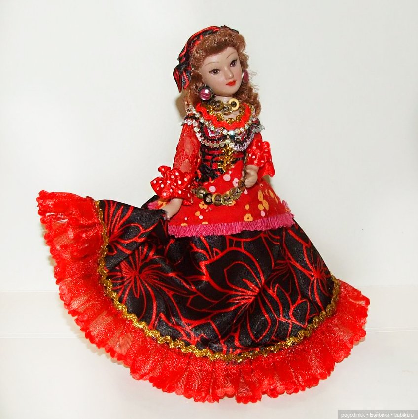 8 кукол в костюмах разных стран - 21 см (ООАК) (фото 7)