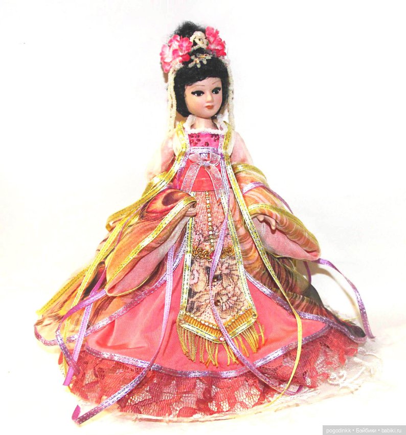 8 кукол в костюмах разных стран - 21 см (ООАК) (фото 6)