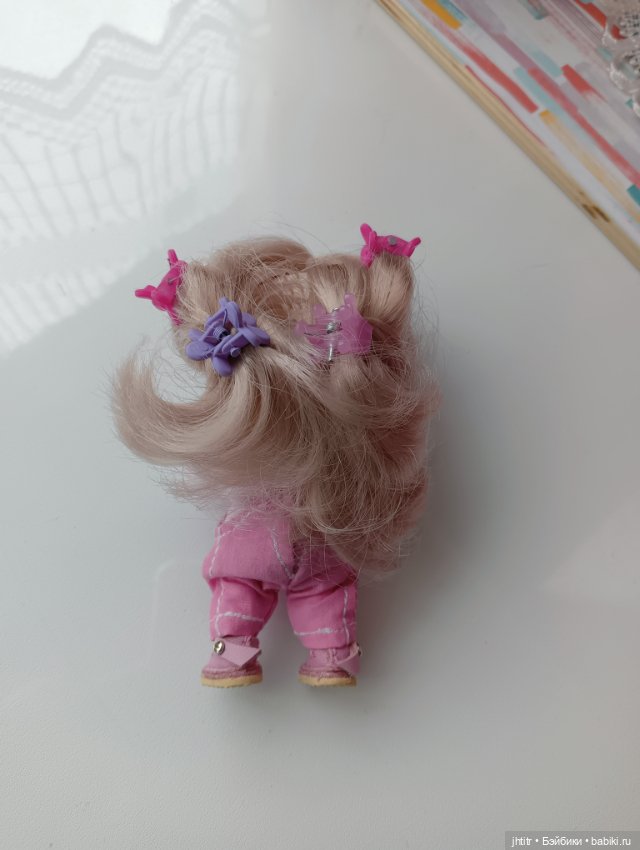 Комната с мебелью для шарнирной малышки (фото 7)