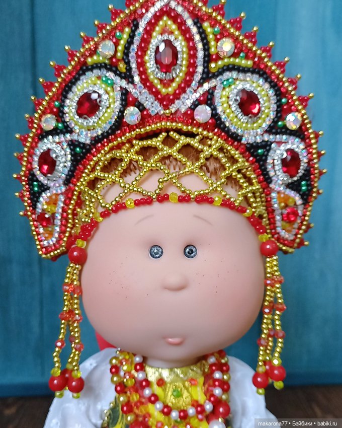 Наряд в русском стиле с кокошником для кукол Мия 30 см, Нинес Д'Онил (фото 4)