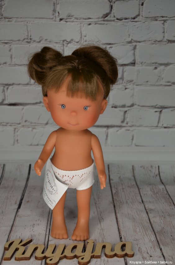 Пипа Nines O'Neil хвостики