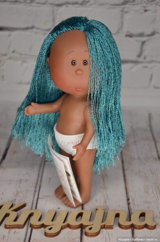 Мия мини от Nines d'Onil, бирюзовые косички (фото 4)