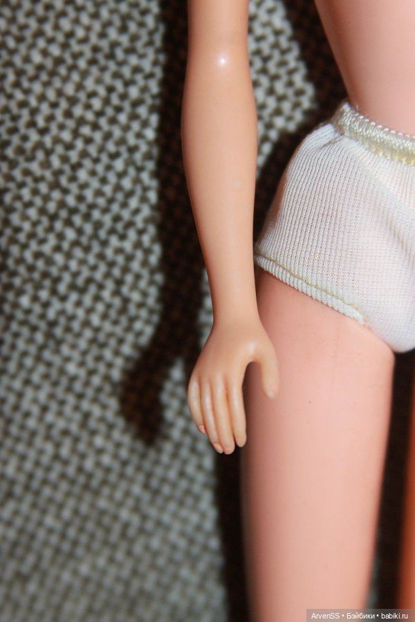 Винтажная 1967 Twist'n Turn Barbie (фото 8)