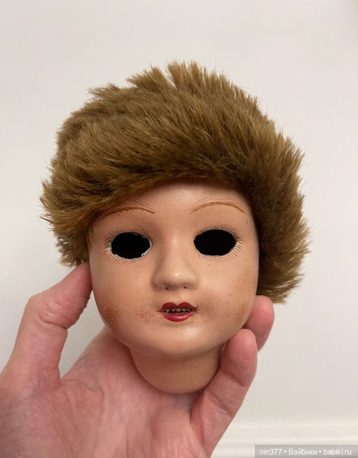 Парик для антикварной, винтажной или любой другой куклы в упаковке, с каталогом