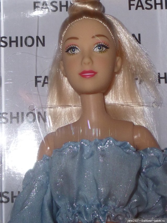 Шарнирная Defa Lucy блондинка - Джинсовая коллекция - размер Барби - NRFB (фото 3)