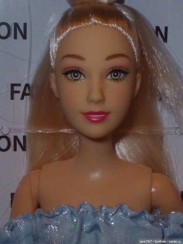 Шарнирная Defa Lucy блондинка - Джинсовая коллекция - размер Барби - NRFB (фото 5)