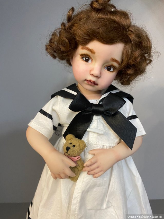 Фарфоровая куколка по молду D. Effner (фото 4)